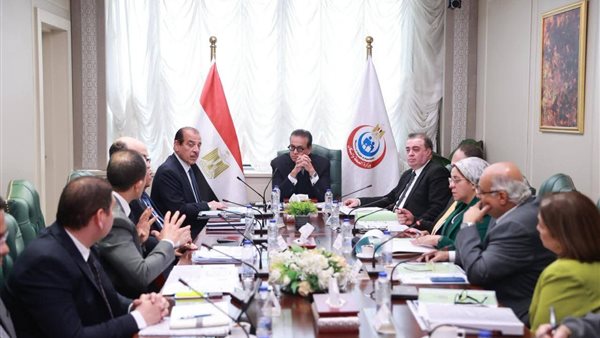 وزير الصحة يؤكد ضرورة توحيد خدمات الباثولوجيا لمرضى الأورام على مستوى الجمهورية
