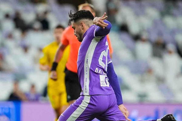 ماتياس بالاسيوس يسجل هدفا خرافيا للعين في شباك الوصل (فيديو)
