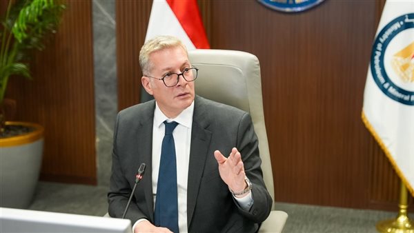 وزير البترول يستعرض أمام السيسي ترتيبات استضافة مصر مؤتمر ومعرض إيجبس 2026