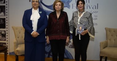 مهرجان أسوان لأفلام المرأة يحتفي بالسفيرة ميرفت التلاوي في منتدى نوت