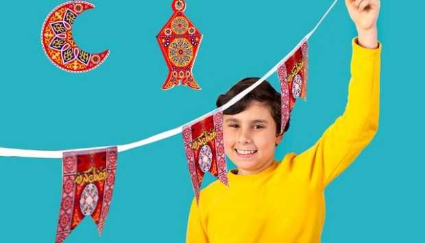 فرحة على كل لون.. صورة نادرة لـ زينة رمضان في شوارع القاهرة عام 1914