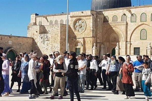 التعاون الإسلامي والجامعة العربية والاتحاد الأفريقي يدينون اعتداءات إسرائيل على المقدسات