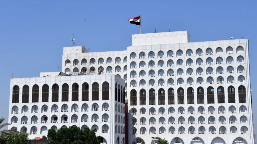 العراق يدين استهداف الكويت بالصواريخ والطائرات المسيّرة