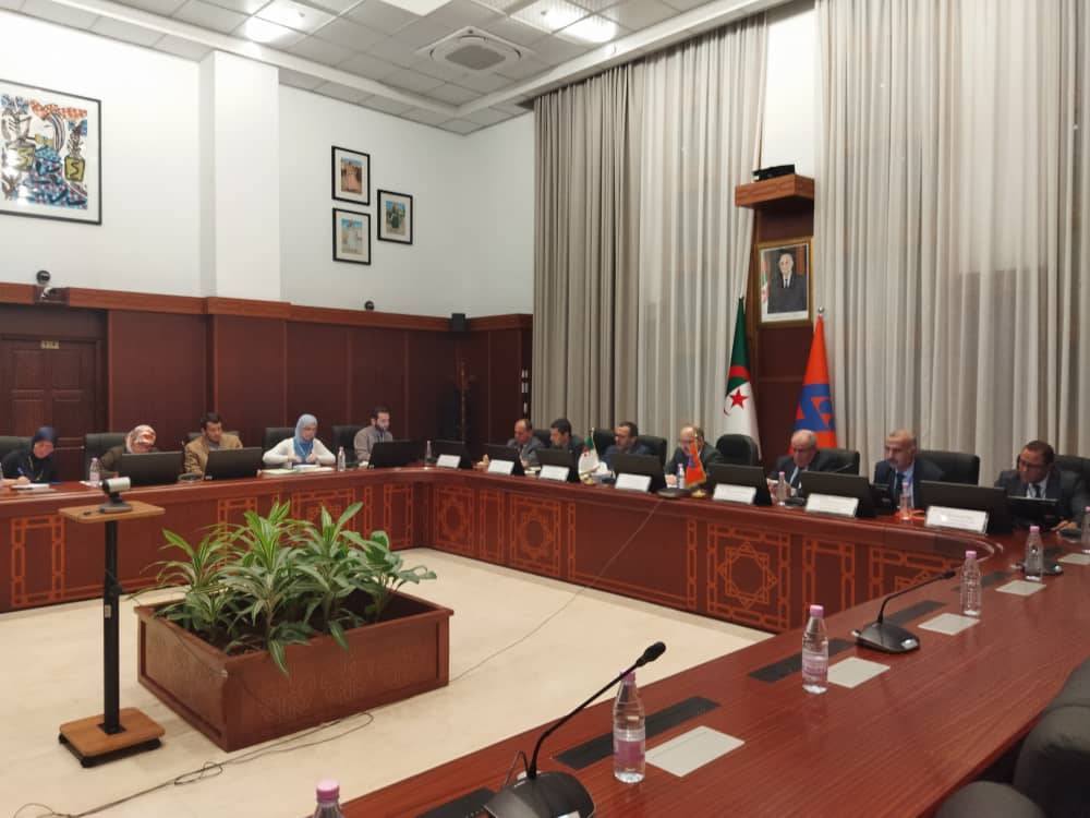 الكهرباء: سونلغاز تعيد تفعيل شراكتها مع "نيجلاك" النيجرية