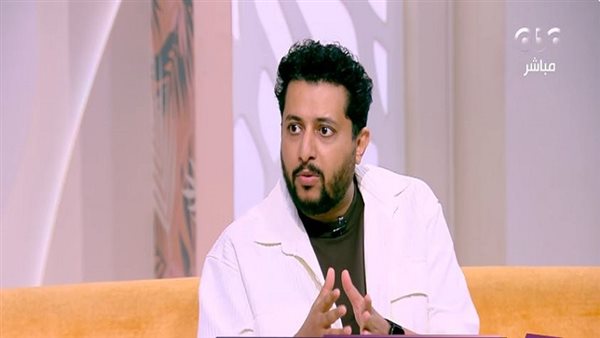كوميديا تحت الضغط… صلاح الدالي يكشف كواليس الستاند أب|فيديو