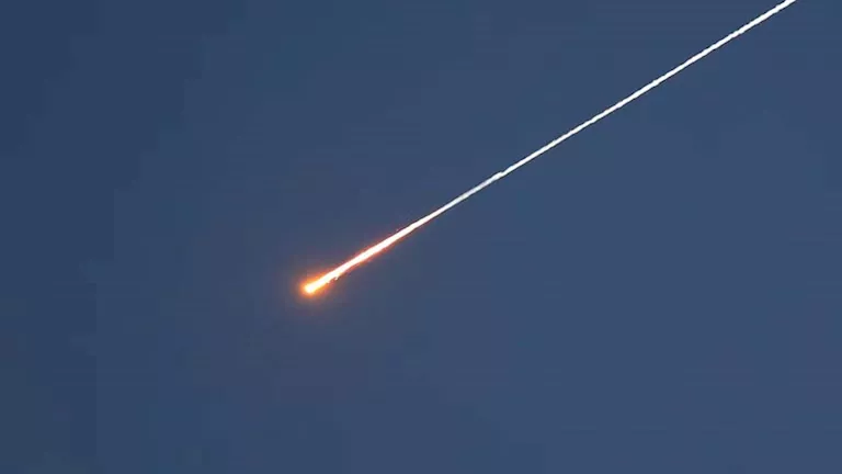 وكالة فارس: القوات الإيرانية تطلق صواريخ في مياه الخليج