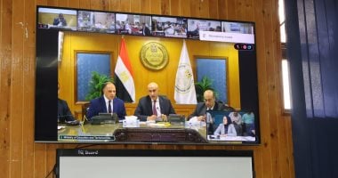 ​مدير تعليم القاهرة تتابع انطلاق غرفة عمليات الثانوية العامة 2026