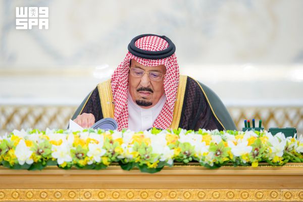برئاسة خادم الحرمين .. مجلس الوزراء يستعرض التطورات الإقليمية ويؤكد دعم أمن الخليج