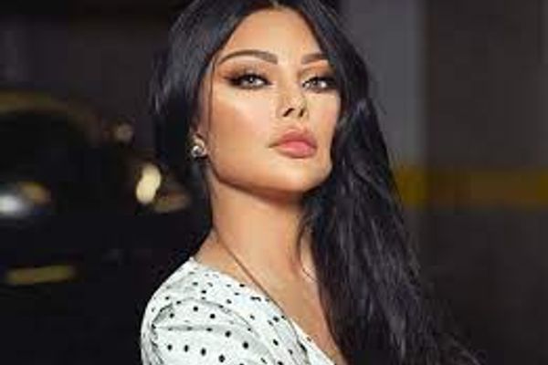 هيفاء وهبي تشوق جمهورها لحفلها الغنائي بمصر مايو الجاري