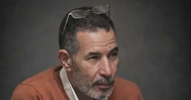 تشييع جثمان طبيب كفر الشيخ ونجليه يتلقيان العزاء..صور