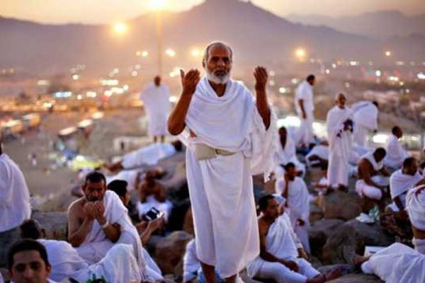 أجور لا تعد ولا تحصى.. اعرف فضل صيام يوم عرفة