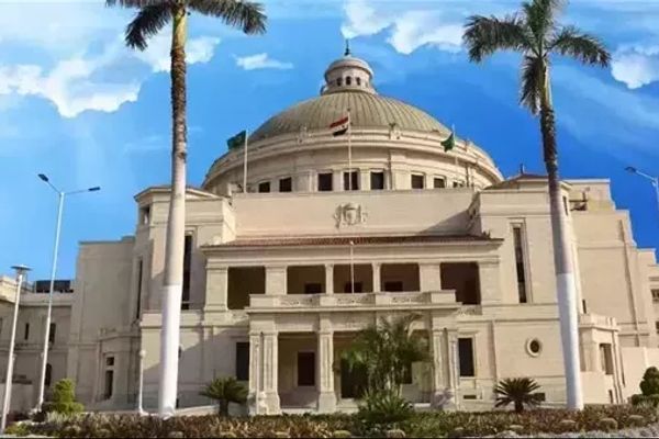 جامعة القاهرة تدشّن وحدة متخصصة لتدوير المخلفات دعمًا للاستدامة والتحول الأخضر