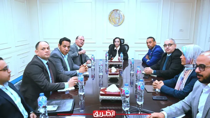 محافظ البحيرة تستقبل مساعد وزير التنمية المحلية والوفد المرافق له لمتابعة مشروع تطوير وتنمية رشيد