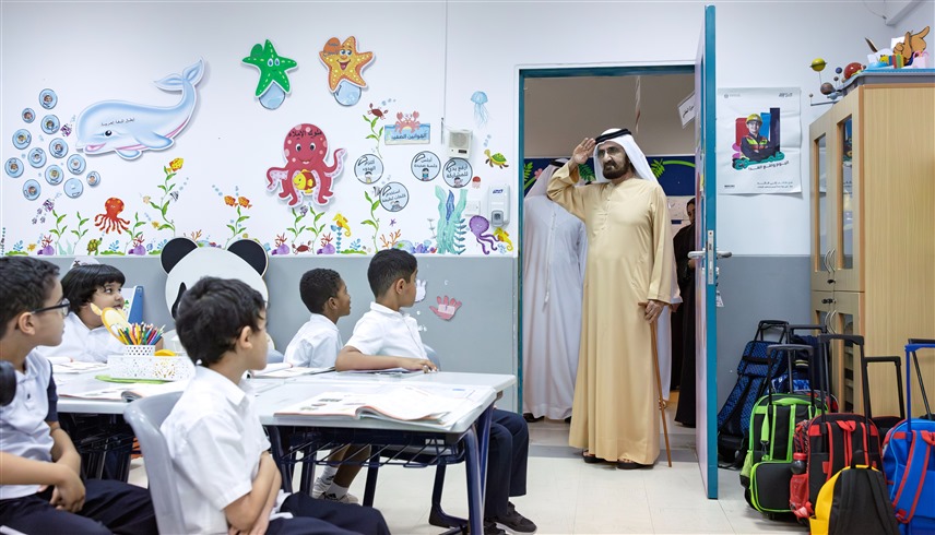 محمد بن راشد: الإمارات لا تقف عند التحديات وتراهن على طلبتها