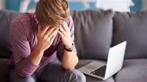 أستاذ طب نفسي: علاج الاكتئاب مبكرا يقي من أفكار الانتـ.حار