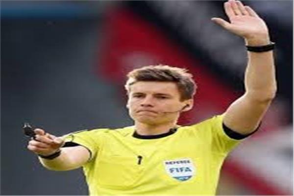 «يويفا» يعلن طاقم تحكيم نهائي دوري أبطال أوروبا بين باريس وأرسنال