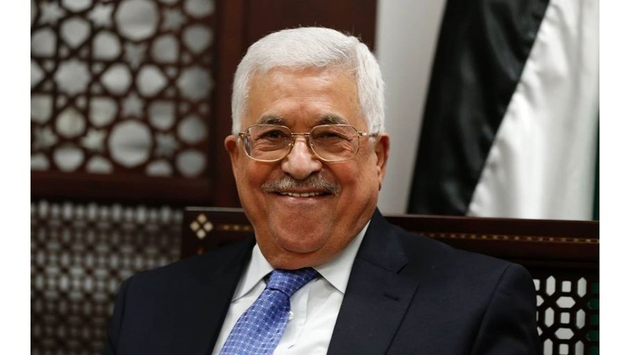 انتخاب عباس رئيسا لحركة فتح بالإجماع