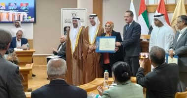 ملتقى الشارقة يكرم كاميليا عبد الفتاح: تفاجأت بالتكريم وأعيش شبه عزلة