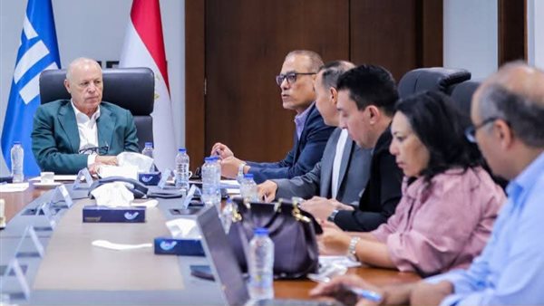 قرارات نارية من اتحاد الكرة.. شطب حكمين وإيقاف الحسينية عامًا كاملًا