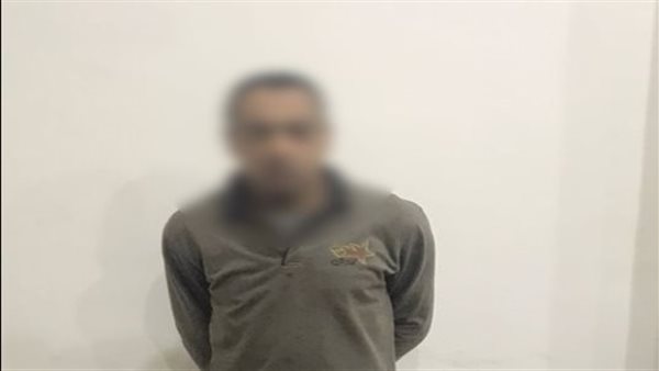 بعد تداول فيديو، ضبط عاطل لاتهامه بسرقة أسلاك كهربائية من جهاز تكييف بالجيزة