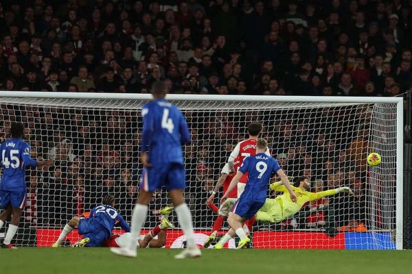 أرسنال يفوز على تشيلسي في الدوري الإنجليزي الممتاز لكرة القدم