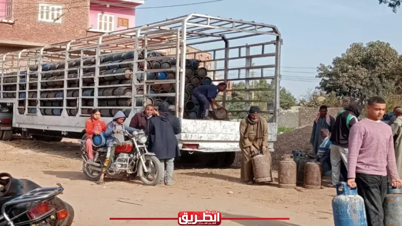 تموين قنا يضخ 37 ألف أسطوانة بالأسواق