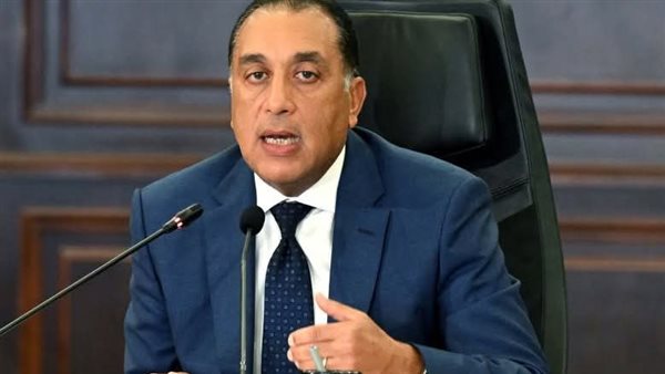 مدبولي يحذر من استغلال الأزمات ويهدد المتلاعبين بالأسعار بالإحالة للنيابة العسكرية فورًا