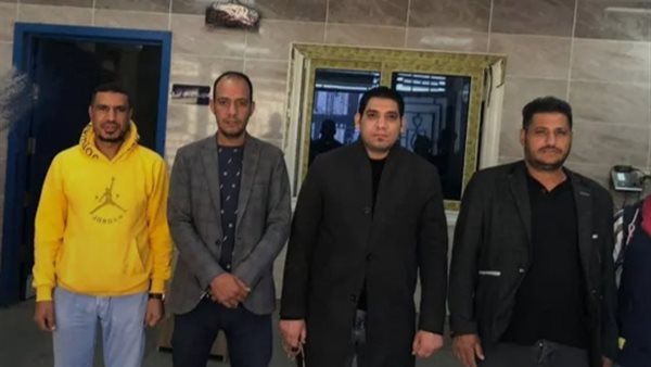 مدير صحة دار السلام يتابع العمل بالوحدات الصحية