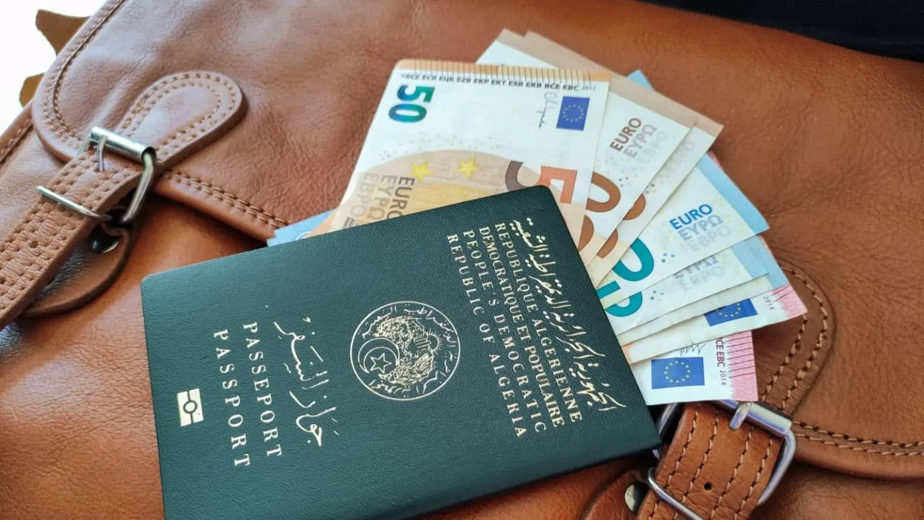 السلطات القضائية تعيد النظر في أحكام مخالفي شروط المنحة السياحية