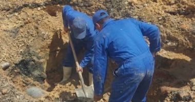 مياه القناة: إصلاح كسر بخط طرد صرف صحي الحمادات بأبو عطوة بالإسماعيلية