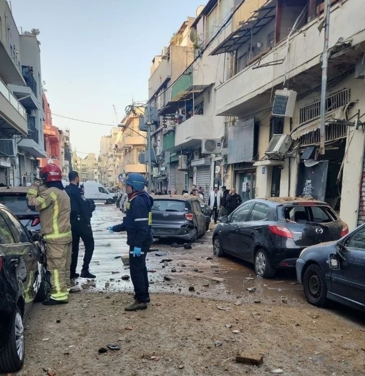 جو 24 : صواريخ إيرانية تدك "تل أبيب" وضواحيها وتسفر عن إصابات خطيرة في صفوف المستوطنين