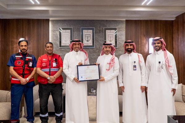 التعاون أول نادٍ رياضي يحصل على شهادة الامتثال في السلامة الإسعافية
