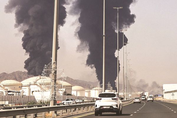 المملكة تُسقط مسيّرتين.. وإصابات في الكويت والأردن جراء اعتداءات إيرانية