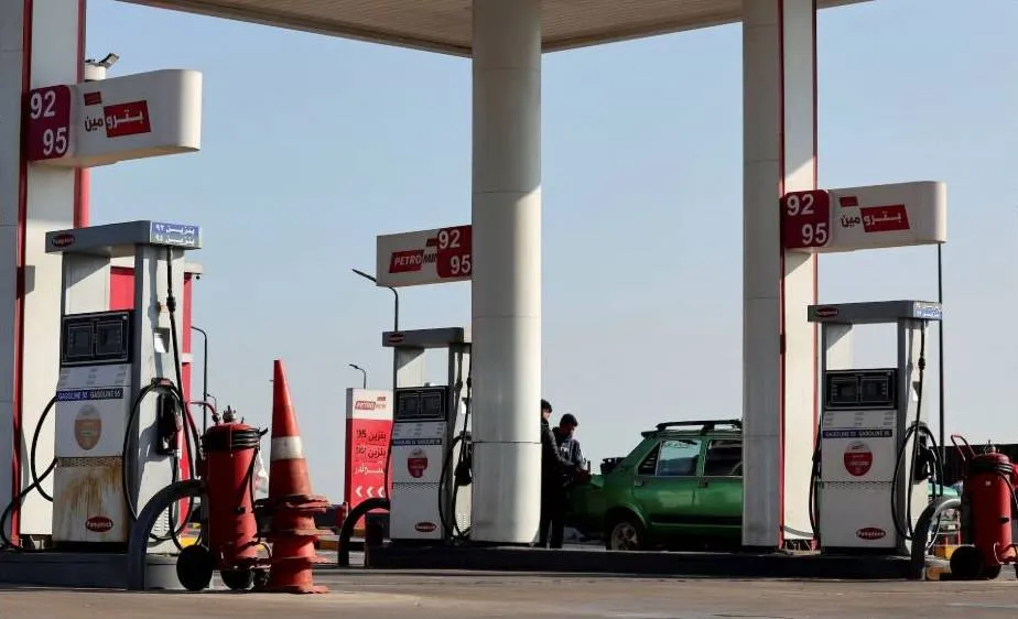 غضب وارتباك في مصر بعد زيادة «استثنائية» في أسعار الوقود وسط ترقب لـ«موجة غلاء»