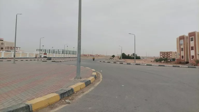 رياح شديدة تضرب جنوب سيناء.. تحذير عاجل لقائدي السيارات