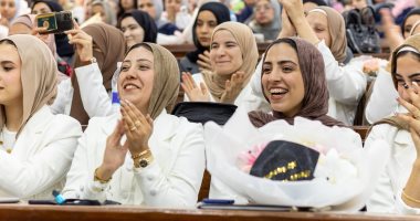 حفل لتكريم مشروعات تخرج دفعة 41 بشعبة الإذاعة والتليفزيون بآداب الزقازيق