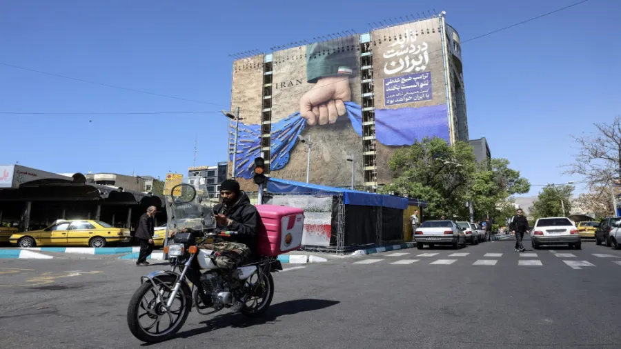 تصاعد التوتر يهدد بانهيار الهدنة وتقلبات حادة في أسواق الطاقة