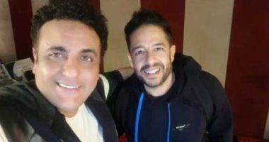 بعد عام ونصف من رحيله.. حماقى يطرح "بيقولولك إيه" بتوقيع محمد رحيم