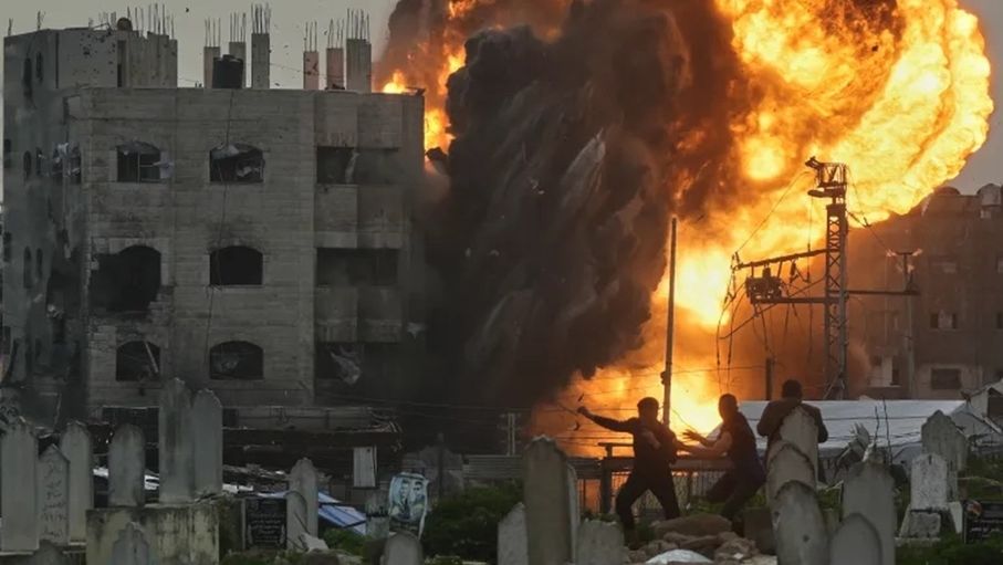 إسرائيل تلوح باستئناف الحرب على غزة
