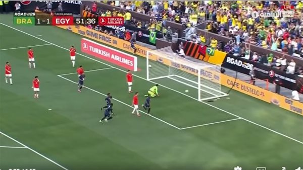 شاهد، الهدف الثاني لمنتخب البرازيل في شباك مصر بعد خطأ قاتل من محمد هاني