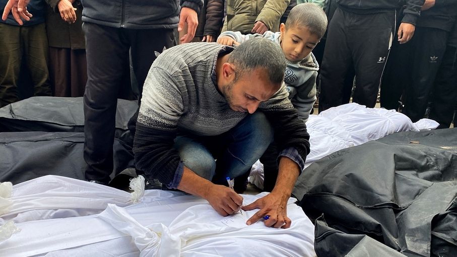 7 شهداء في غزة خلال 48 ساعة و72,938 منذ بدء العدوان على القطاع