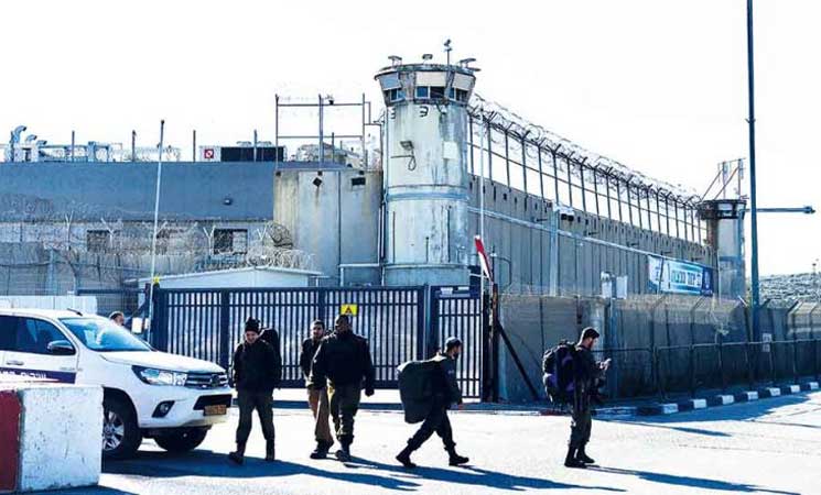 لجنة دولية توثق احتجاز إسرائيل 94 صحافيا فلسطينيا وتعرض 2 للاغتصاب