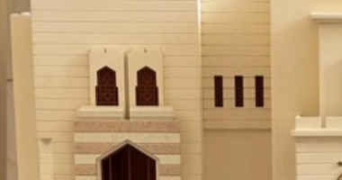 ما حكم بيع الفقراء لحوم الأضاحى الزائدة عن احتياجاتهم؟