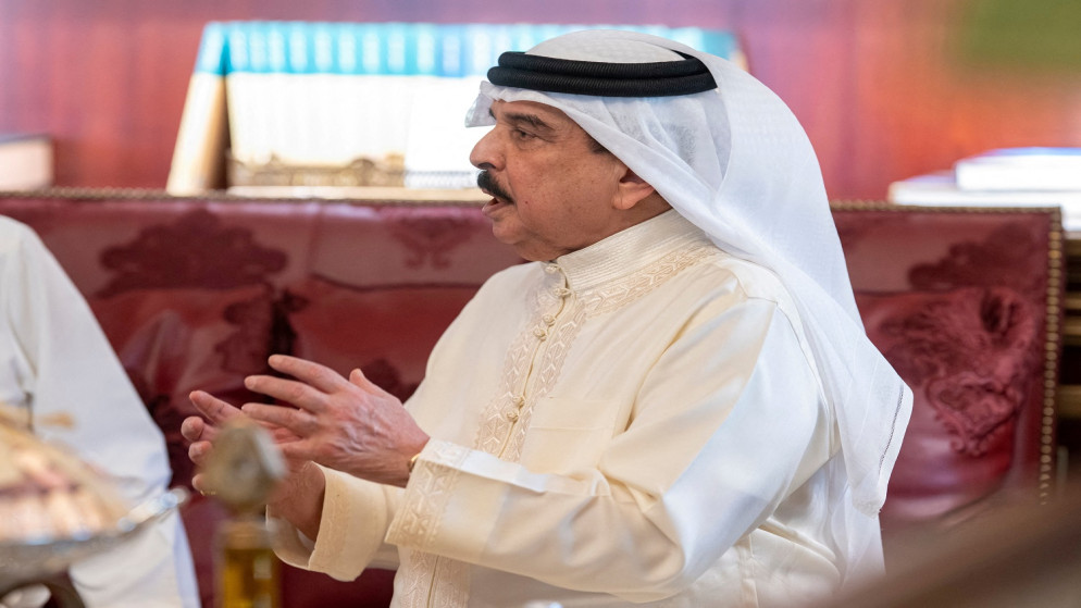 ملك البحرين يعرب عن أسفه لـ"اصطفاف بعض المشرعين إلى جانب الخونة"