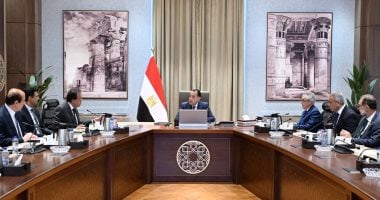 رئيس الوزراء يتابع إجراءات إحكام وتعزيز الرقابة على مصانع إنتاج الأغذية