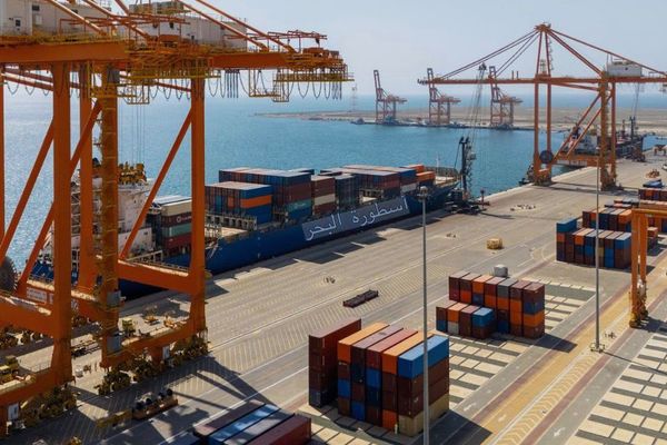 جازان تعزز التجارة والصناعة بميناء لوجستي واعد
