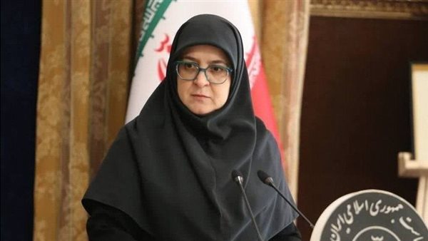 الحكومة الإيرانية تطمئن مواطنيها: لا مشكلة في السلع الأساسية والعلاج والوقود