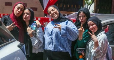 مواصفات ورقة الامتحان.. مراجعة نهائية فى مادة الكيمياء للثانوية العامة