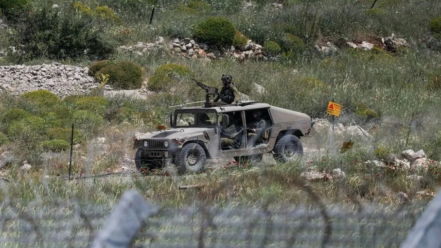 قوات الاحتلال الإسرائيلي تتوغل في قرية "أوفانيا" بريف القنيطرة...