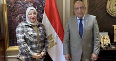 تأكيدا لانفراد اليوم السابع.. وزير الكهرباء يكشف تفاصيل فصل التوزيع عن الإنتاج وإنشاء شركة جديدة.. محمود عصمت: هدفنا تحسين الخدمة للمواطنين وإظهار المشاكل على أرض الواقع.. والفصل يحقق الشفافية فى سوق 